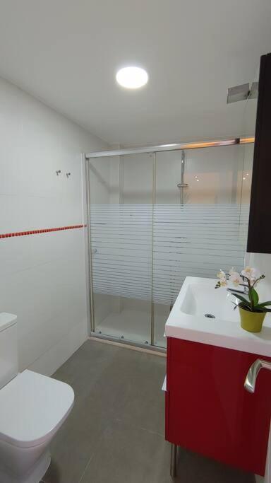 Precioso Apartamento Frente A La Playa Торре-дель-Мар Екстер'єр фото